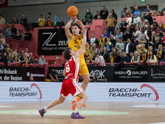 v.li. Jasper Guenther (RheinStars Koeln, 06), Kaya Bayram (Tigers Tuebingen 05) GER, Tigers Tuebingen vs. RheinStars Koeln, Herren, Barmer 2. Basketball Bundesliga, ProA, 27. Spieltag, Spielzeit 2025 2026, 14.03.2026, GER, Tigers Tuebingen vs. RheinStars Koeln, Herren, Barmer 2. Basketball Bundesliga, ProA, 27. Spieltag, Spielzeit 2025 2026, 14.03.2026 Tuebingen Copyright: xEibner-Pressefoto WolfgangxFrankx EP_WFK