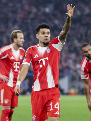 Luis Diaz (FC Bayern Muenchen) gestikuliert, UEFA Champions League 2025 26 Round of 16 Second Leg, FC Bayern München v Atalanta BC, Football Arena Munich am 18. March 2026 in München, Deutschland. (Foto von Marco Steinbrenner DeFodi Images) Luis Diaz (FC Bayern Muenchen) gestures, UEFA Champions League 2025 26 Round of 16 Second Leg, FC Bayern München v Atalanta BC, Football Arena Munich, March 18, 2026 in Munich, Germany. (Photo by Marco Steinbrenner DeFodi Images) -