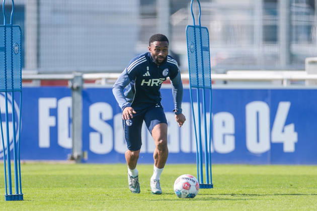 19.03.2026, Fussball, Training des FC Schalke 04. Moussa Sylla (FC Schalke 04). Gelsenkirchen Trainingsgelände FC Schalke 04 NRW Deutschland xRHR-FOTO YYx Copyright: RHR-FOTOx RHR-FOTO YY