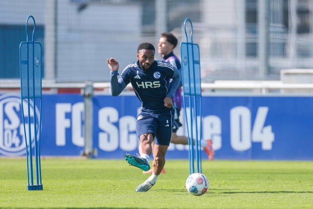 19.03.2026, Fussball, Training des FC Schalke 04. Moussa Sylla (FC Schalke 04). Gelsenkirchen Trainingsgelände FC Schalke 04 NRW Deutschland xRHR-FOTO YYx Copyright: RHR-FOTOx RHR-FOTO YY