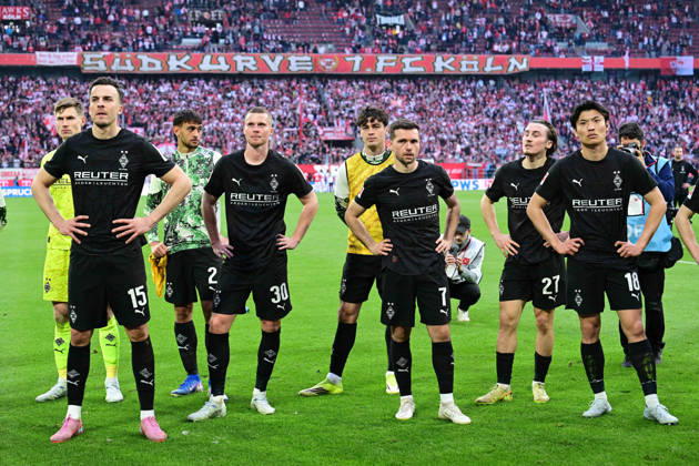 21.03.2026; Koeln; Fussball, Herren, Saison 2025 2026, 1. FC Koeln vs. Borussia Moenchengladbach Die Gladbacher sind nach Spielende enttaeuscht, dass die den Derbysieg nicht nach Hause gebracht haben DFL regulations prohibit any use of photographs as image sequences and or quasi-video. Rhein-Energie-Stadion NRW Deutschland