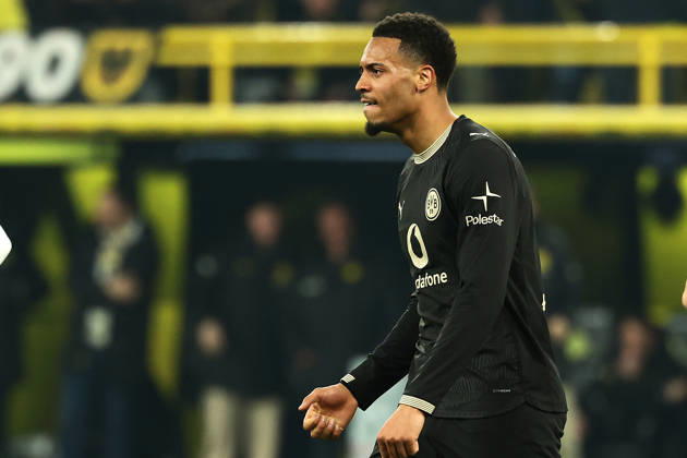 Dortmund, Germany, 21.03.26, Felix Nmecha (Borussia Dortmund) guckt während des Spiels der 1. Bundesliga zwischen Borussia Dortmund - Hamburger SV im Signal Iduna Park in Dortmund. (Photo by Joachim Bywaletz) DFB DFL REGULATIONS PROHIBIT ANY USE OF PHOTOGRAPHS AS IMAGE SEQUENCES AND OR QUASI-VIDEO. Copyright: JoachimxBywaletz xJB-Sportfoto