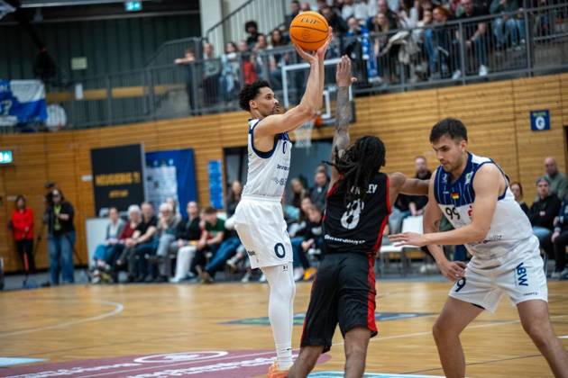 2. Basketball-Bundesliga ProA VfL Sparkassen Stars - Bayer Giants Leverkusen ** NUR FÜR REDAKTIONELLE ZWECKE ** EDITORIAL USE ONLY **<p>2. Basketball-Bundesliga ProA Myreon Lamar Jones Jr VfL Sparkassen Stars - Bayer Giants Leverkusen, am 06.03.2026,in Bochum Rundsporthalle Deutschland NRW Bochum Copyright: SebastianxSternemann