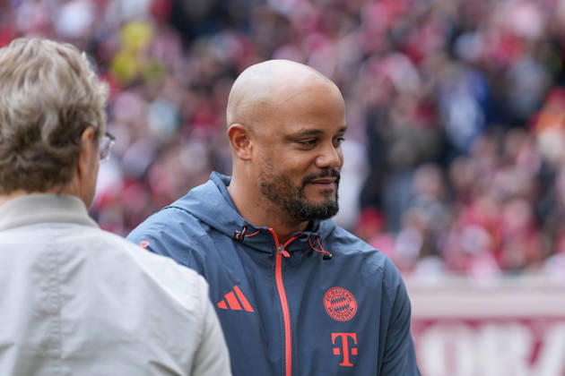 Vincent Kompany (FC Bayern München, Cheftrainer), Portrait, Porträt , Deutschland, Fussball, 1. Bundesliga, 28.Spieltag, 2025 2026, SC Freiburg vs. FC Bayern München, 04.04.2026, Europa-Park Stadion, Freiburg, Deutschland DFL REGULATIONS PROHIBIT ANY USE OF PHOTOGRAPHS AS IMAGE SEQUENCES AND OR QUASI-VIDEO. Freiburg Europa-Park Stadion Baden-Württemberg Deutschland Copyright: xArnexAmbergx