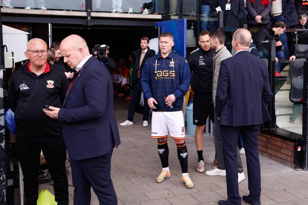 DEVENTER , 05-04-2026 , Stadium De Adelaarshorst , season 2025 2026 , Dutch Eredivisie football , match between Go Ahead Eagles - PEC Zwolle , picture shows Go Ahead Eagles player Victor Edvardsen Go Ahead Eagles - PEC x202851991x Copyright: