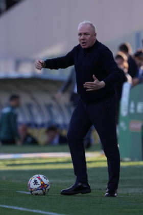 Frosinone s head coach Massimiliano Alvini during the Serie BKT soccer match between Frosinone and Padova at the Frosinone Benito Stirpe stadium, Italy - Sunday, April 5, 2026 - Soccer ( Photo by Alfredo Falcone LaPresse ) Copyright: xAlfredoxFalcone LaPressex