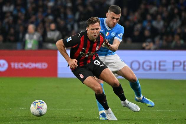 Foto IPP Felice De Martino Napoli 06 04 2026 Calcio Campionato serie A 2025-2026 Napoli - Milan Nella foto: Niclas Füllkrug e Alessandro Buongiorno Italy Photo Press World Copyright Napoli italy Italia ITALY Copyright: xR4924_italyphotopressx