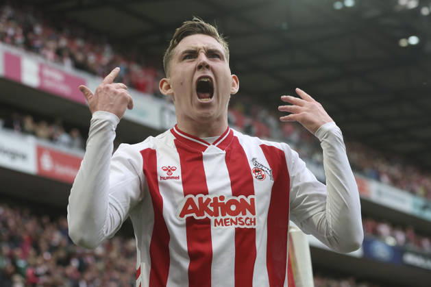 Isak Johannesson (1. FC Köln) Torjubel, jubelt nach ihrem Treffer zum 3:1 waehrend des Spiels der Bundesliga zwischen 1. FC Köln und SV Werder Bremen, RheinEnergieSTADION am 12. April 2026 in Köln, Deutschland. (Foto von Oliver Kaelke DeFodi Images) +++ Isak Johannesson (1. FC Köln) celebrates after scoring her team s third goal during the Bundesliga match between 1. FC Köln and SV Werder Bremen at RheinEnergieSTADION on April 12, 2026 in Köln, Germany. (Photo by Oliver Kaelke DeFodi Images) DFL regulations prohibit any use of photographs as image sequences and or quasi-video. (Photo by Oliver Kaelke DeFodi Images) -