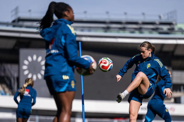 260416 Sofia Reidy of the Swedish women s national football team during a training session on April 16, 2026 in Gothenburg. Photo: Mathias Bergeld BILDBYRAN kod MB MB1364 fotboll football soccer fotball vm-kval kval fifa womens world cup qualifier qualifier träning practice training sverige sweden dam bbeng women kvinner Copyright: MATHIASxBERGELD BB260416MB012