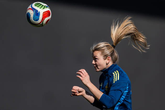 260416 Beata Olsson of the Swedish women s national football team during a training session on April 16, 2026 in Gothenburg. Photo: Mathias Bergeld BILDBYRAN kod MB MB1364 fotboll football soccer fotball vm-kval kval fifa womens world cup qualifier qualifier träning practice training sverige sweden dam bbeng women kvinner Copyright: MATHIASxBERGELD BB260416MB024