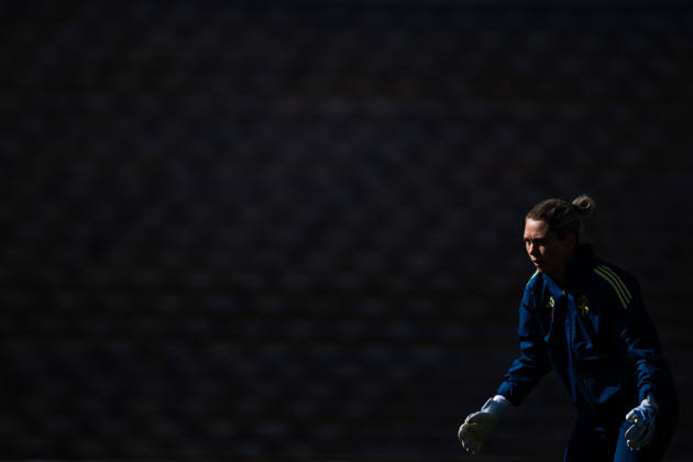 260416 Goalkeeper Jennifer Falk of the Swedish women s national football team during a training session on April 16, 2026 in Gothenburg. Photo: Mathias Bergeld BILDBYRAN kod MB MB1364 fotboll football soccer fotball vm-kval kval fifa womens world cup qualifier qualifier träning practice training sverige sweden dam bbeng women kvinner Copyright: MATHIASxBERGELD BB260416MB035