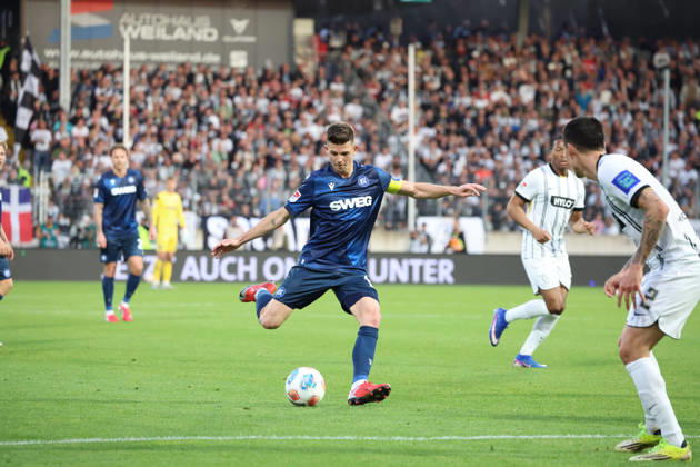 17.04.2026, xrekx, Fussball 2.Bundesliga, SV Elversberg - Karlsruher SC v.l. Marvin Wanitzek (Karlsruher SC) (DFL DFB REGULATIONS PROHIBIT ANY USE OF PHOTOGRAPHS as IMAGE SEQUENCES and or QUASI-VIDEO) Elversberg