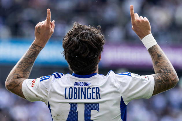 3.Liga: MSV Duisburg - TSG Hoffenheim II; 18.04.2026 MSV Duisburg bejubelt das Tor, 2:1 durch Lex-Tyger Lobinger (MSV Duisburg, 45) 3.Liga: MSV Duisburg - TSG Hoffenheim II; Schauinsland-Reisen-Arena, Duisburg, 18.04.2026 DFB regulations prohibit any use of photographs as image sequences and or quasi video. Copyright: xBEAUTIFULxSPORTS Buriakovx