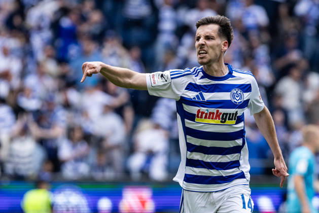 3.Liga: MSV Duisburg - TSG Hoffenheim II; 18.04.2026 MSV Duisburg bejubelt das Tor, 3:1 durch Conor Noß (MSV Duisburg, 14) 3.Liga: MSV Duisburg - TSG Hoffenheim II; Schauinsland-Reisen-Arena, Duisburg, 18.04.2026 DFB regulations prohibit any use of photographs as image sequences and or quasi video. Copyright: xBEAUTIFULxSPORTS Buriakovx