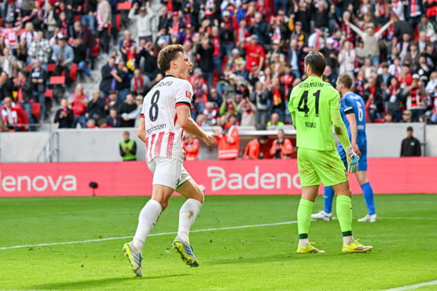 Jubel zum Tor zum 2:1 durch Maximilian Eggestein (SC Freiburg, 08) GER, SC Freiburg - 1. FC Heidenheim, Fussball, Bundesliga, 30. Spieltag, Saison 2025 2026, 19.04.2026 DFL DFB REGULATIONS PROHIBIT ANY USE OF PHOTOGRAPHS AS IMAGE SEQUENCES AND OR QUASI-VIDEO GER, SC Freiburg - 1. FC Heidenheim, Fussball, Bundesliga, 30. Spieltag, Saison 2025 2026, 19.04.2026 Freiburg Copyright: xEibner-Pressefoto ThomasxHessx EP_THS