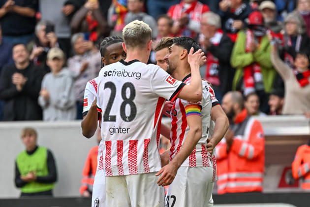 Jubel zum Tor zum 2:1 durch Maximilian Eggestein (SC Freiburg, 08) GER, SC Freiburg - 1. FC Heidenheim, Fussball, Bundesliga, 30. Spieltag, Saison 2025 2026, 19.04.2026 DFL DFB REGULATIONS PROHIBIT ANY USE OF PHOTOGRAPHS AS IMAGE SEQUENCES AND OR QUASI-VIDEO GER, SC Freiburg - 1. FC Heidenheim, Fussball, Bundesliga, 30. Spieltag, Saison 2025 2026, 19.04.2026 Freiburg Copyright: xEibner-Pressefoto ThomasxHessx EP_THS
