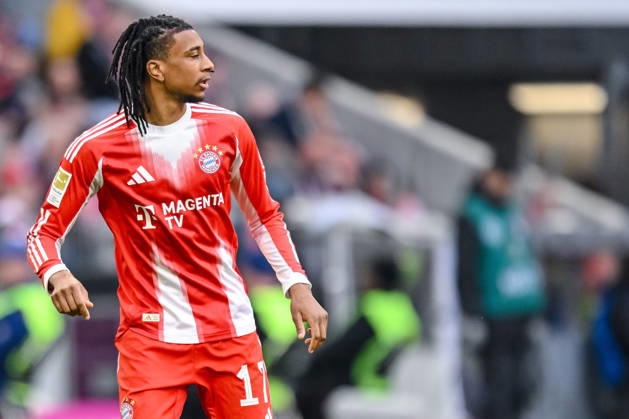 Michael Olise (FC Bayern München) Schaut waehrend des spiels der Bundesliga zwischen FC Bayern München und VfB Stuttgart, Allianz Arena am 19. April 2026 in München, Deutschland. (Foto von Harry Langer DeFodi Images) +++ Michael Olise (FC Bayern München) Looks on during the Bundesliga match between FC Bayern München and VfB Stuttgart at Allianz Arena on April 19, 2026 in München, Germany. (Photo by Harry Langer DeFodi Images) DFL regulations prohibit any use of photographs as image sequences and or quasi-video. (Photo by Harry Langer DeFodi Images) DFL regulations prohibit any use of photographs as image sequences and or quasi-video. -