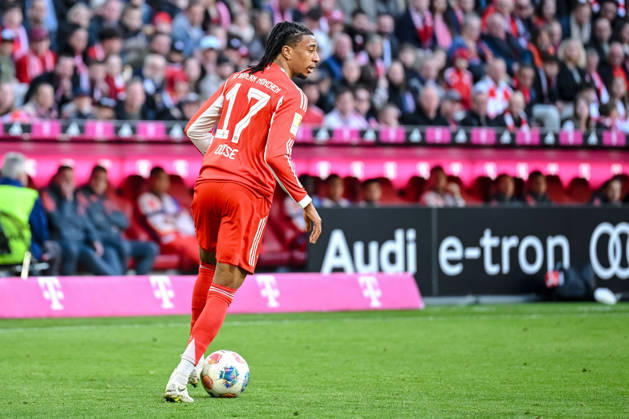 Michael Olise (FC Bayern München) in Aktion, am Ball, Einzelaktion waehrend des spiels der Bundesliga zwischen FC Bayern München und VfB Stuttgart, Allianz Arena am 19. April 2026 in München, Deutschland. (Foto von Harry Langer DeFodi Images) +++ Michael Olise (FC Bayern München) controls the Ball during the Bundesliga match between FC Bayern München and VfB Stuttgart at Allianz Arena on April 19, 2026 in München, Germany. (Photo by Harry Langer DeFodi Images) DFL regulations prohibit any use of photographs as image sequences and or quasi-video. (Photo by Harry Langer DeFodi Images) DFL regulations prohibit any use of photographs as image sequences and or quasi-video. -