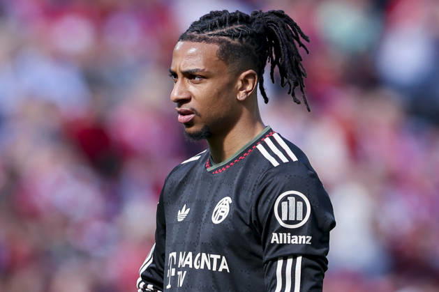 Michael Olise (FC Bayern Muenchen) schaut enttaeuscht, Bundesliga, 1. FSV Mainz 05 v FC Bayern München, Mewa Arena am 25. April 2026 in Mainz, Deutschland. (Foto von Marco Steinbrenner DeFodi Images) Michael Olise (FC Bayern Muenchen) looks dejected, Bundesliga, 1. FSV Mainz 05 v FC Bayern München, Mewa Arena, April 25, 2026 in Mainz, Germany. (Photo by Marco Steinbrenner DeFodi Images) DFL regulations prohibit any use of photographs as image sequences and or quasi-video. -