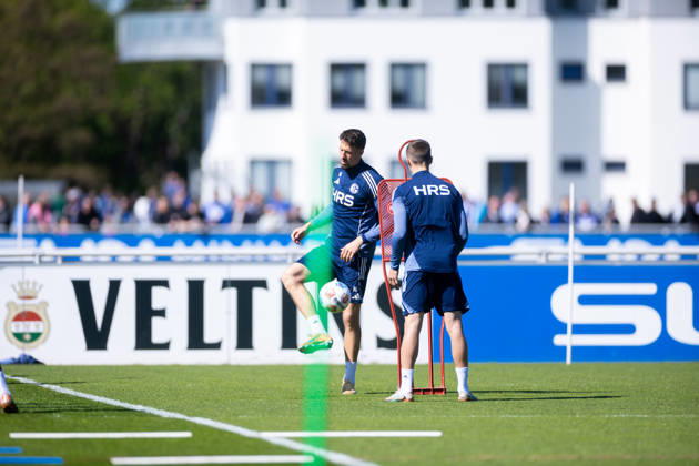 30.04.2026, Fussball, Training des FC Schalke 04. Janik Bachmann (FC Schalke 04). Gelsenkirchen Trainingsgelände FC Schalke 04 NRW Deutschland xRHR-FOTO YYx Copyright: RHR-FOTOx RHR-FOTO YY
