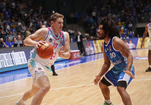 Patrick Heckmann Telekom Baskets Bonn vs. Frankfurt Skyxliners 32. Speiltag - Saison 2025 26