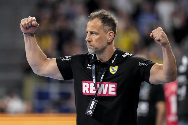 Maik Machulla (Trainer, Cheftrainer, RNL), Einzelbild, Einzelfoto, Aktion, Action, Jubel, jubeln, jubelt, celebration, Freude, freuen, freut sich, zuversichtlich, optimistisch, positiv, Spielszene, 01.05.2026, Mannheim (Deutschland), Handball, Bundesliga, Rhein-Neckar Löwen - MT Melsungen