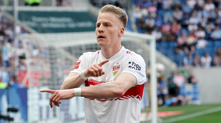 Sinsheim , Fußball Bundesliga TSG 1899 Hoffenheim vs. VfB Stuttgart , Torschütze Chris Führich (VfB) jubelt über sein Tor zum 1:1