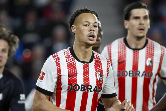 Derry Scherhant (SC Freiburg, 07) , Deutschland, Fussball, 1. Bundesliga, 32.Spieltag, 2025 2026, SC Freiburg vs. VfL Wolfsburg, 03.05.2026, Freiburg im Breisgau Europa-Park Stadion Deutschland Copyright: xGrantxHubbsx