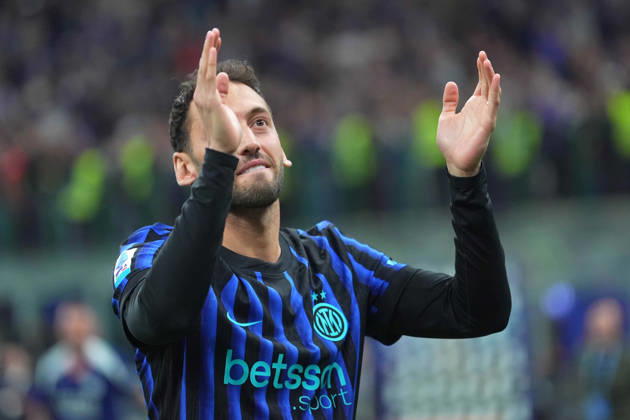 Inter Milan s Hakan Calhanoglu celebrates winning the scudetto during the Serie A soccer match between Inter and Parma at the San Siro Stadium in Milan , north Italy - Sunday , May 03 , 2026. - Soccer . Copyright: xSpada LaPressex