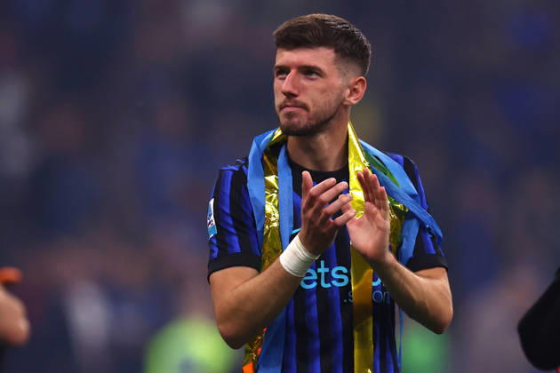 Serie A Fc Internazionale - Parma Calcio Petar Sucic of Fc Internazionale celebrates the victory of the Italian Serie A championship at the end of the Serie A match beetween Fc Internazionale and Parma Calcio at Stadio Giuseppe Meazza on May 3 2026 in Milan Italy . Milano Stadio Giuseppe Meazza Italy Copyright: xMarcoxCanonierox