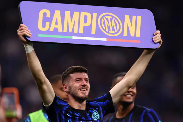 Serie A Fc Internazionale - Parma Calcio Petar Sucic of Fc Internazionale celebrates the victory of the Italian Serie A championship at the end of the Serie A match beetween Fc Internazionale and Parma Calcio at Stadio Giuseppe Meazza on May 3 2026 in Milan Italy . Milano Stadio Giuseppe Meazza Italy Copyright: xMarcoxCanonierox