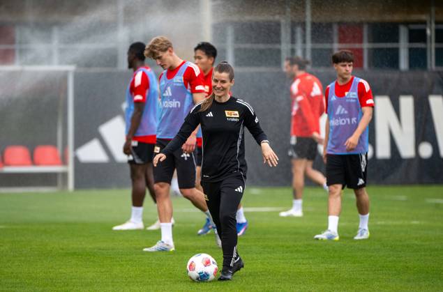 Fußball, Herren, Saison 2025 2026, 1. Bundesliga, 1. FC Union Berlin, Training auf Trainingsplatz II, Trainerin Marie-Louise Eta (1. FC Union Berlin), 05.05. 2026, Copyright: xMatthiasxKochx