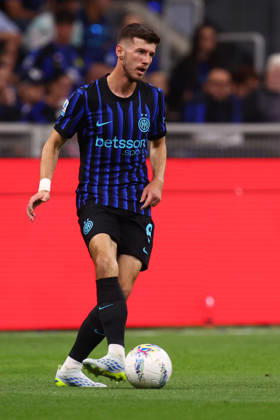 Serie A Fc Internazionale - Parma Calcio Petar Sucic of Fc Internazionale in action during the Serie A match beetween Fc Internazionale and Parma Calcio at Stadio Giuseppe Meazza on May 3 2026 in Milan Italy . Milano Stadio Giuseppe Meazza Italy Copyright: xMarcoxCanonierox