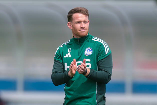 07.05.2026, Fussball, Training des FC Schalke 04. Co-Trainer Eddie Lattimore (FC Schalke 04). Gelsenkirchen Trainingsgelände FC Schalke 04 NRW Deutschland xRHR-FOTO YYx Copyright: RHR-FOTOx RHR-FOTO YY