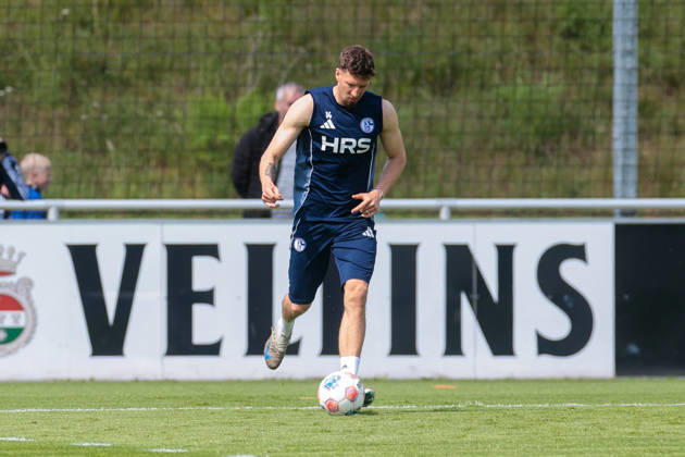 07.05.2026, Fussball, Training des FC Schalke 04. Janik Bachmann (FC Schalke 04). Gelsenkirchen Trainingsgelände FC Schalke 04 NRW Deutschland xRHR-FOTO YYx Copyright: RHR-FOTOx RHR-FOTO YY