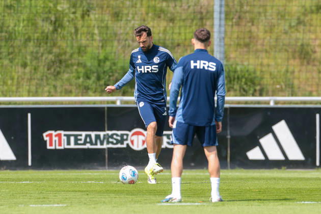 07.05.2026, Fussball, Training des FC Schalke 04. Kenan Karaman (FC Schalke 04), Gelsenkirchen Trainingsgelände FC Schalke 04 NRW Deutschland xRHR-FOTO YYx Copyright: RHR-FOTOx RHR-FOTO YY