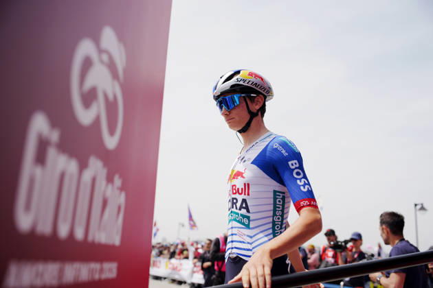 Italy™s Giulio Pellizzari of Red Bull - Bora - Hansgrohe during Stage 1 of the Giro d™Italia, from Nessebar to Burgas, Bulgaria, Friday, May 8, 2026. Copyright: xMarcoxAlpozzi LaPressex