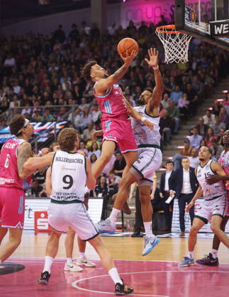 Alijah Comithier Telekom Baskets Bonn vs. VET-CONCEPT Gladiators Trier 33. Speiltag - Saison 2025 26