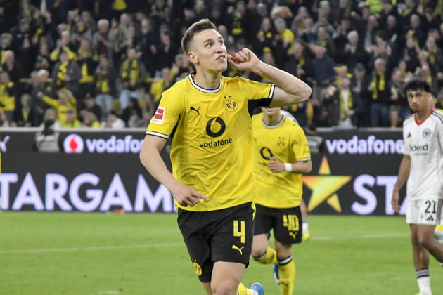 Nico Schlotterbeck (Dortmund 4) jubelt nach dem Tor zum 2:1 08.05.2026 ¢ Fussball ¢ Borussia Dortmund vs Eintracht Frankfurt, Signal Iduna Park, Dortmund, DFB DFL REGULATIONS PROHIBIT ANY USE OF PHOTOGRAPHS AS IMAGE SEQUENCES AND OR QUASI-VIDEO