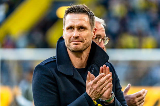 Deutschland: Bundesliga 2025 2026 33. Spieltag, Borussia Dortmund vs. Eintracht Frankfurt, Freitag, 08.05.2026 Signal Iduna Park, Nordrhein-Westfalen Sebastian Kehl emotionaler Abschied vor den Fans Copyright: xCelinaxLeiersx