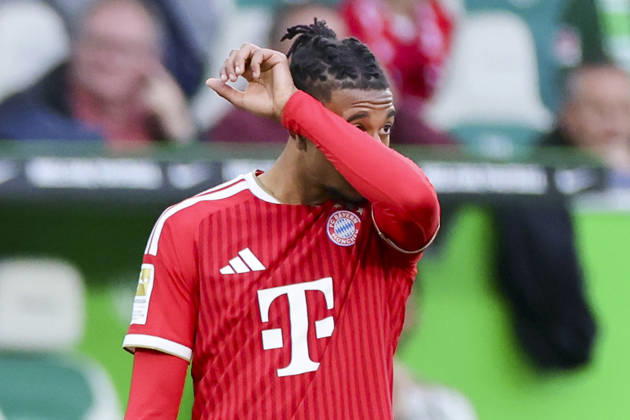 Michael Olise (FC Bayern Muenchen) schaut enttaeuscht, Bundesliga, VfL Wolfsburg v FC Bayern München, Volkswagen Arena am 09. May 2026 in Wolfsburg, Deutschland. (Foto von Marco Steinbrenner DeFodi Images) Michael Olise (FC Bayern Muenchen) looks dejected, Bundesliga, VfL Wolfsburg v FC Bayern München, Volkswagen Arena, May 9, 2026 in Wolfsburg, Germany. (Photo by Marco Steinbrenner DeFodi Images) DFL regulations prohibit any use of photographs as image sequences and or quasi-video. -