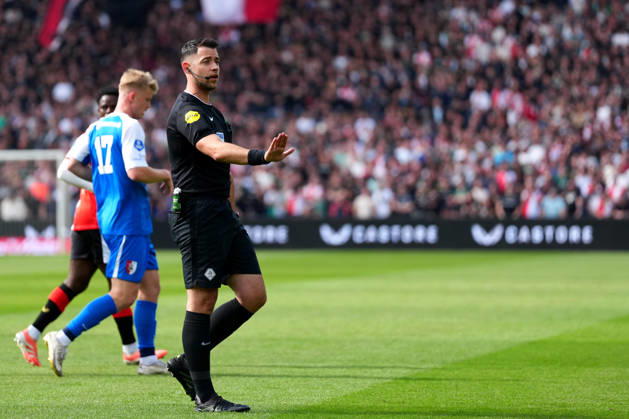 Eredivisie: Feyenoord Rotterdam v AZ Alkmaar Rotterdam - Referee Marc Nagtegaal during the 33rd competition round of the 2025 2026 Eredivisie season. The match is set between Feyenoord Rotterdam and AZ Alkmaar at De Kuip on 10 May 2026 in Rotterdam, The Netherlands. Copyright: xYannickxVerhoevenx