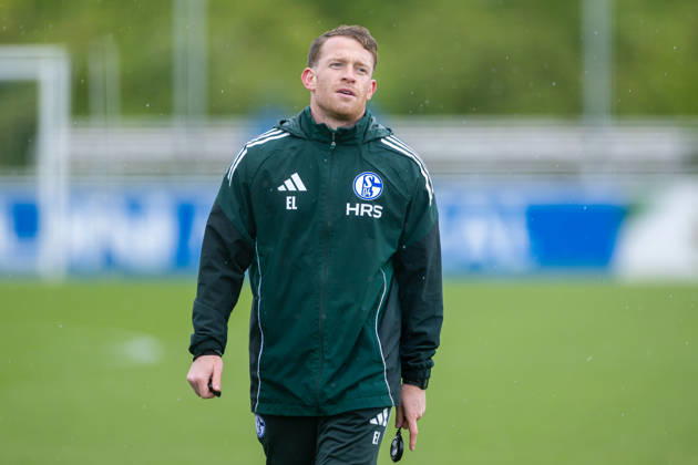 14.05.2026, Fussball, Training des FC Schalke 04. Co-Trainer Eddie Lattimore (FC Schalke 04). Gelsenkirchen Trainingsgelände FC Schalke 04 NRW Deutschland xRHR-FOTO YYx Copyright: RHR-FOTOx RHR-FOTO YY
