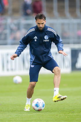 14.05.2026, Fussball, Training des FC Schalke 04. Kenan Karaman (FC Schalke 04). Gelsenkirchen Trainingsgelände FC Schalke 04 NRW Deutschland xRHR-FOTO YYx Copyright: RHR-FOTOx RHR-FOTO YY