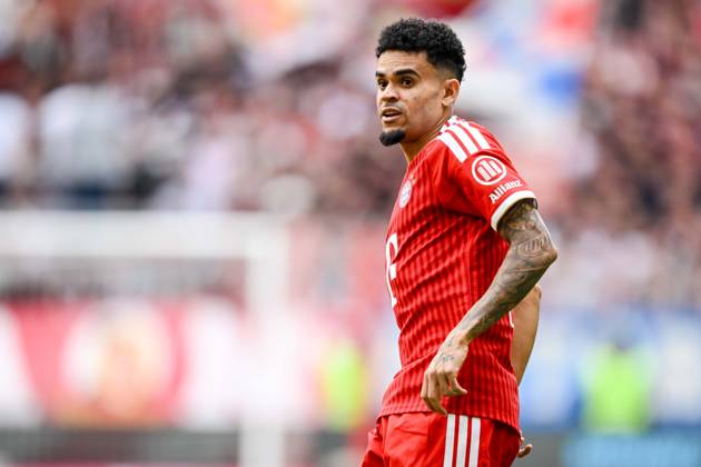 Luis Diaz (FC Bayern München) Schaut waehrend des spiels der Bundesliga zwischen FC Bayern München und 1. FC Köln, Allianz Arena am 16. May 2026 in München, Deutschland. (Foto von Harry Langer DeFodi Images) +++ Luis Diaz (FC Bayern München) Looks on during the Bundesliga match between FC Bayern München and 1. FC Köln at Allianz Arena on May 16, 2026 in München, Germany. (Photo by Harry Langer DeFodi Images) DFL regulations prohibit any use of photographs as image sequences and or quasi-video. (Photo by Harry Langer DeFodi Images) DFL regulations prohibit any use of photographs as image sequences and or quasi-video. -