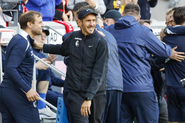 Julian Schuster (SC Freiburg, Trainer) nach dem Spiel , Deutschland, Fussball, 1. Bundesliga, 34.Spieltag, 2025 2026, SC Freiburg vs. RB Leipzig, 16.05.2026, Freiburg im Breisgau Europa-Park Stadion Baden-Württemberg Deutschland Copyright: xGrantxHubbsx