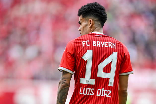 Luis Diaz (FC Bayern München) Schaut waehrend des spiels der Bundesliga zwischen FC Bayern München und 1. FC Köln, Allianz Arena am 16. May 2026 in München, Deutschland. (Foto von Harry Langer DeFodi Images) +++ Luis Diaz (FC Bayern München) Looks on during the Bundesliga match between FC Bayern München and 1. FC Köln at Allianz Arena on May 16, 2026 in München, Germany. (Photo by Harry Langer DeFodi Images) DFL regulations prohibit any use of photographs as image sequences and or quasi-video. (Photo by Harry Langer DeFodi Images) DFL regulations prohibit any use of photographs as image sequences and or quasi-video. -