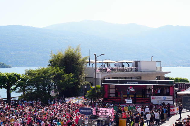 Italy™s Alberto Bettiol of XDS Astana Team winner of the stage on the finish line during Stage 13 of the Giro d™Italia, from Alessandria to Verbania, Italy, Friday May 22, 2026. Copyright: xMassimoxPaolonex xLaPressex