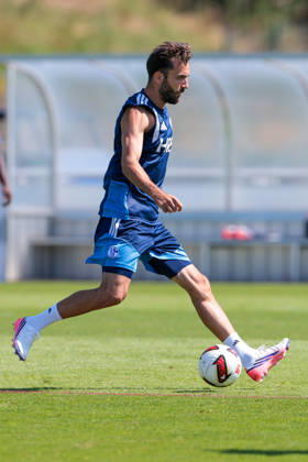 15.07.2026, Fussball, Training des FC Schalke 04. Kenan Karaman (FC Schalke 04). Gelsenkirchen Trainingsgelände FC Schalke 04 NRW Deutschland xRHR-FOTO YYx Copyright: RHR-FOTOx RHR-FOTO YY