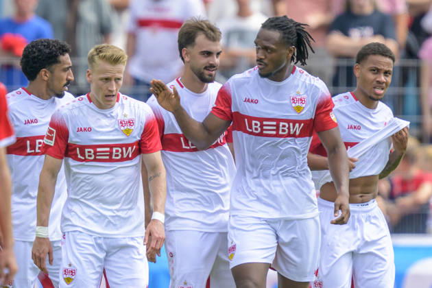im Bild v.l.: Tor, Treffer, Jubel, Torjubel, Freude, Begeisterung, feiert, nach 0:3 durch Chris Fuehrich ( 10, VFB Stuttgart), GER, Balingen Fussball, Testspiel, TSG Balingen vs VfB Stuttgart in der Bizerba Arena Balingen, 19.07.2026, DFB DFL REGULATIONS PROHIBIT ANY USE OF PHOTOGRAPHS AS IMAGE SEQUENCES AND OR QUASI-VIDEO, Copyright: HMBxMedia UwexKoch